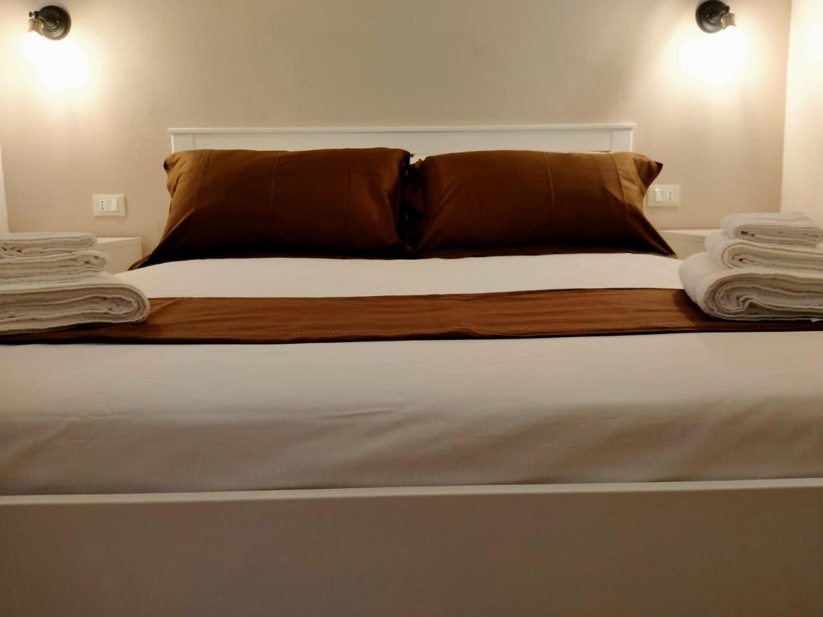 Al Civico 1 Apartments Trapani Eksteriør bilde
