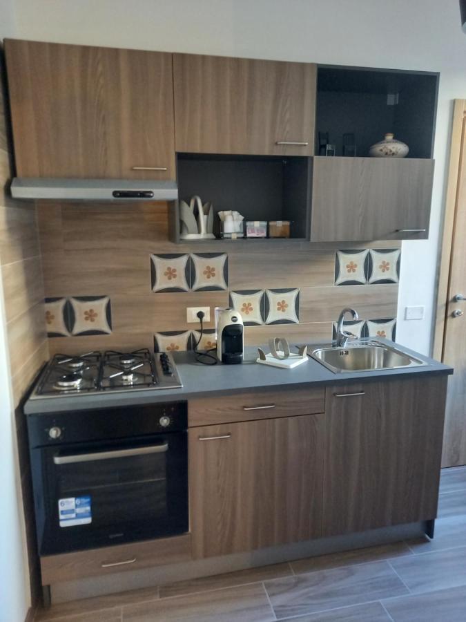 Al Civico 1 Apartments Trapani Eksteriør bilde