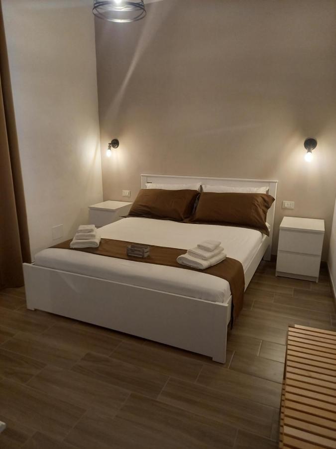 Al Civico 1 Apartments Trapani Eksteriør bilde