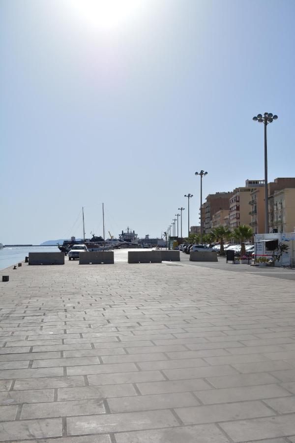 Al Civico 1 Apartments Trapani Eksteriør bilde